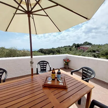 Nura's - Casa Marina *