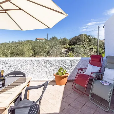 Nuras - Casa Marina Seaview - Peaceful Retreat