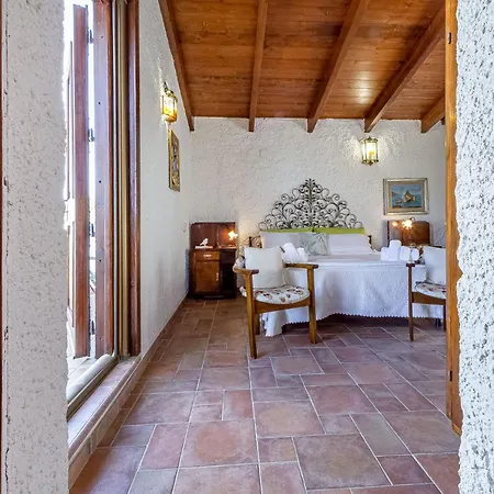 Nuras - Casa Marina Seaview - Peaceful Retreat Apartment Alghero