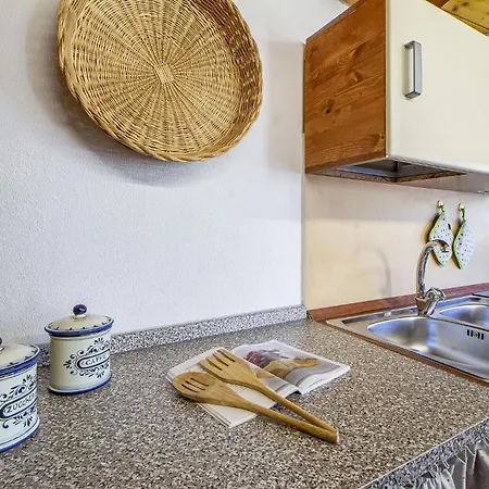 Nuras - Casa Marina Seaview - Peaceful Retreat Apartment