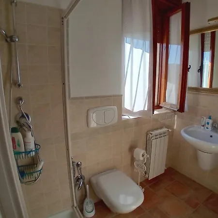 Nura's - Casa Marina *